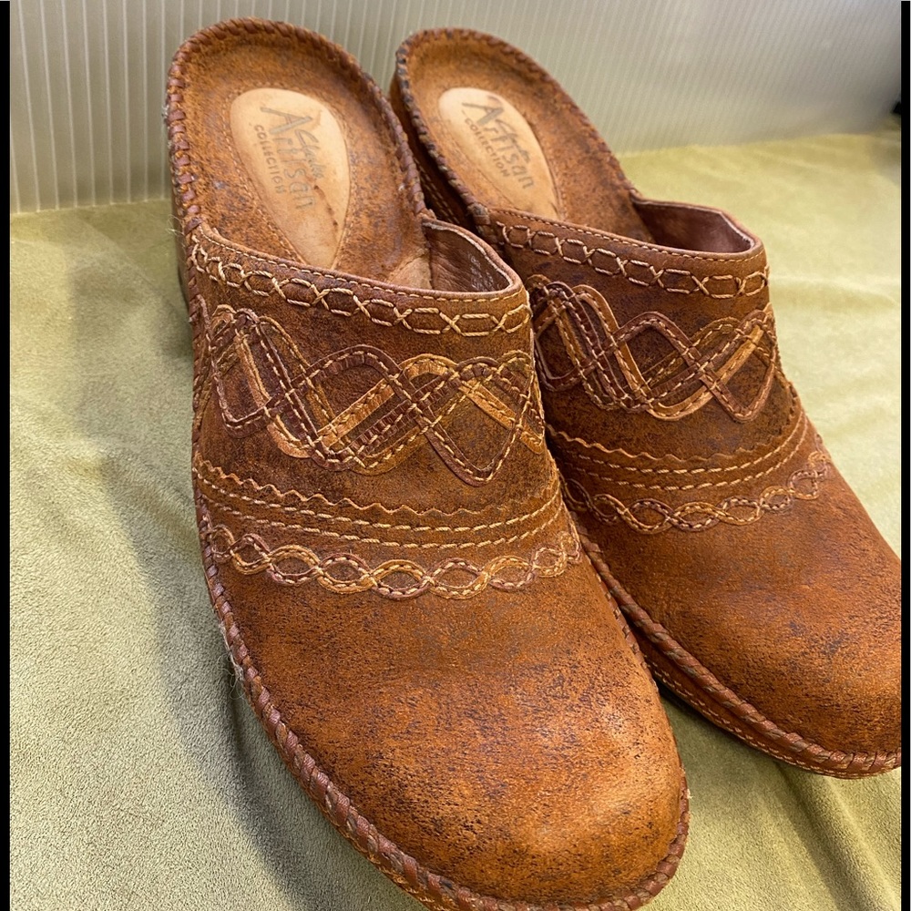 Clark’s Artisan Collection Mules